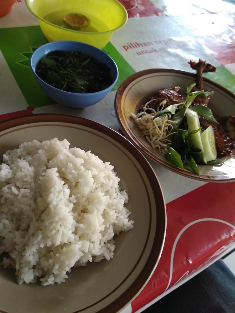 Warung Makan Kamandowo Photo 9
