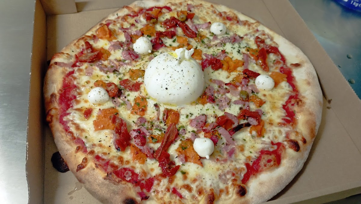 Pata Pizza