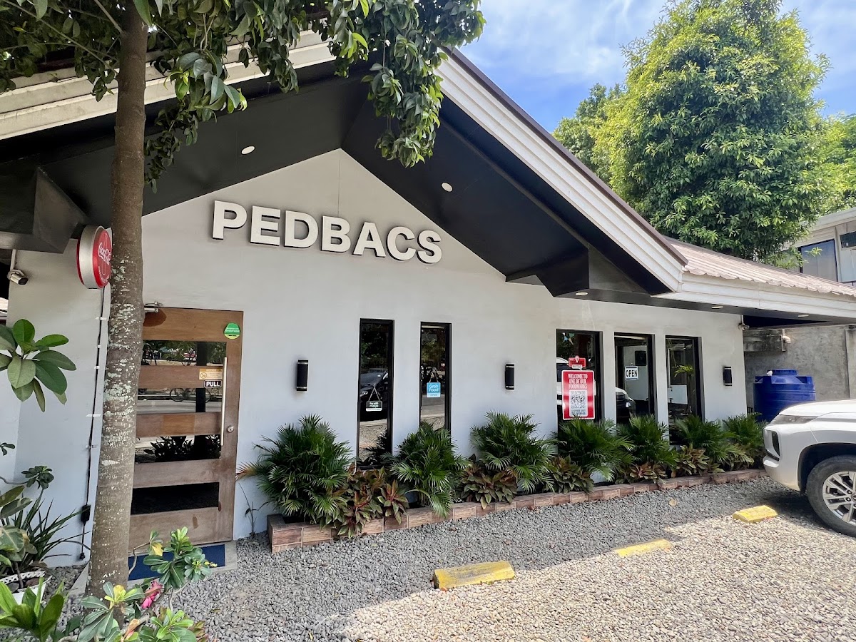 Pedbacs Restaurant