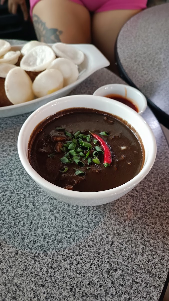Pedbacs Restaurant Photo 6