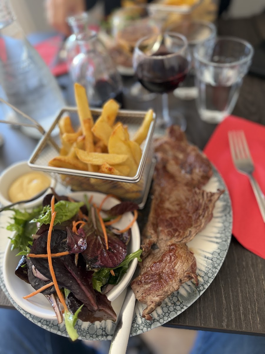 Le Paléti - Restaurant, bar, tabac