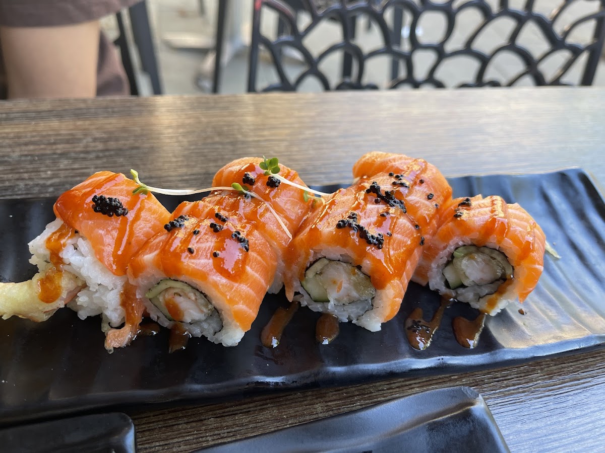 Sushimania Cambridge Photo 6