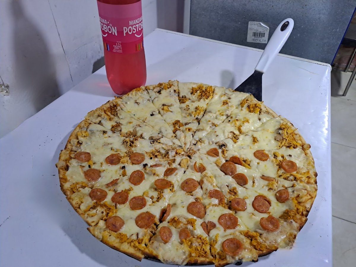 Beto's Pizza Chipre Photo 8