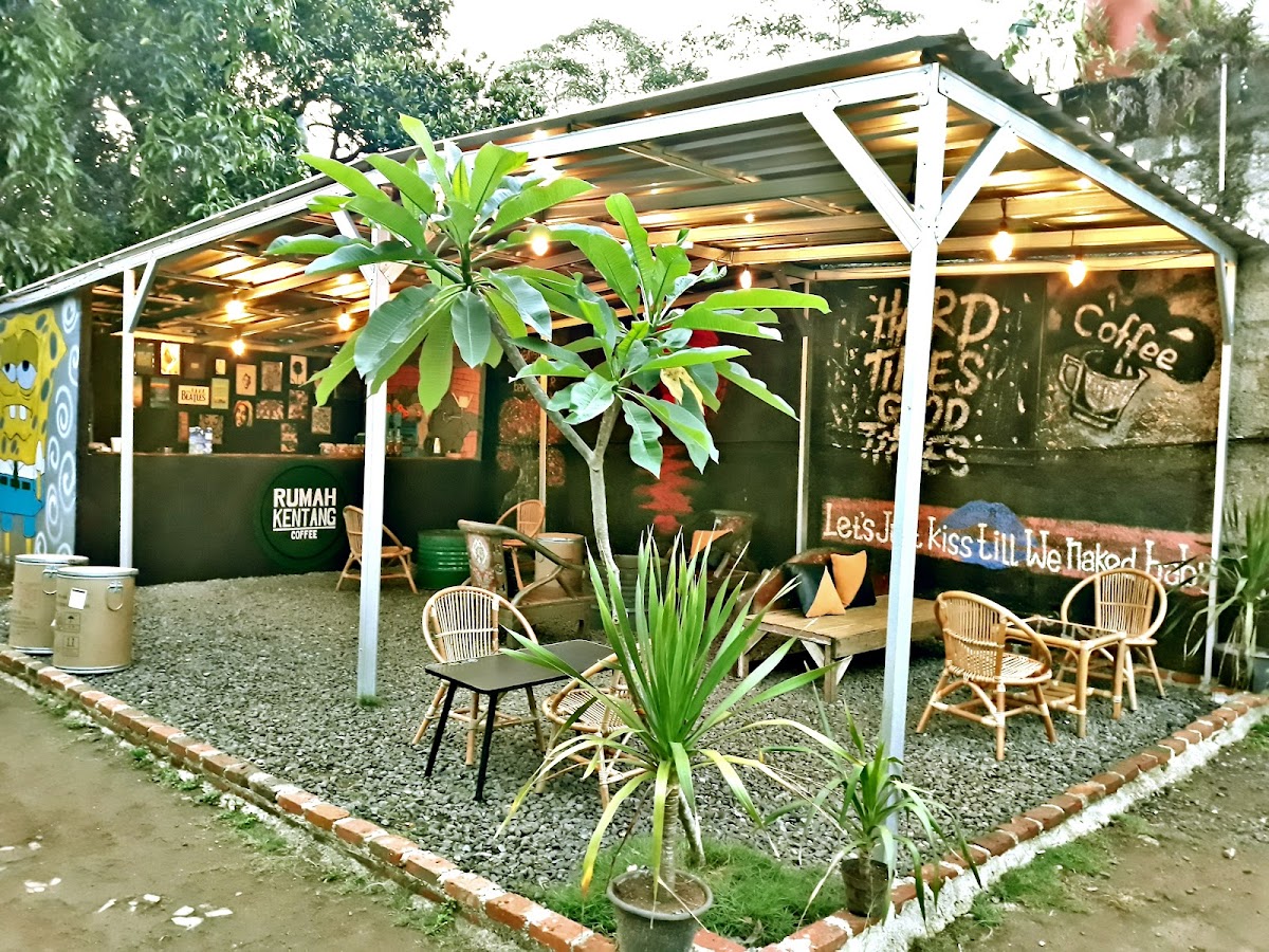 RUMAH KENTANG COFFEE Photo 2