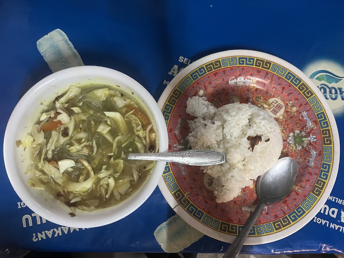 Warung lalapan & soto HIDAYAH Photo 4
