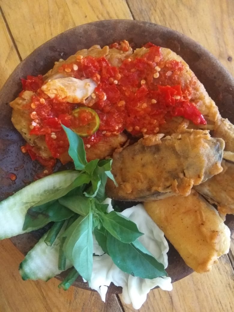 Warung lalapan & soto HIDAYAH Photo 9