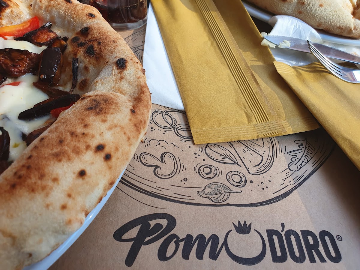 POMOD'ORO PIZZERIA Photo 9