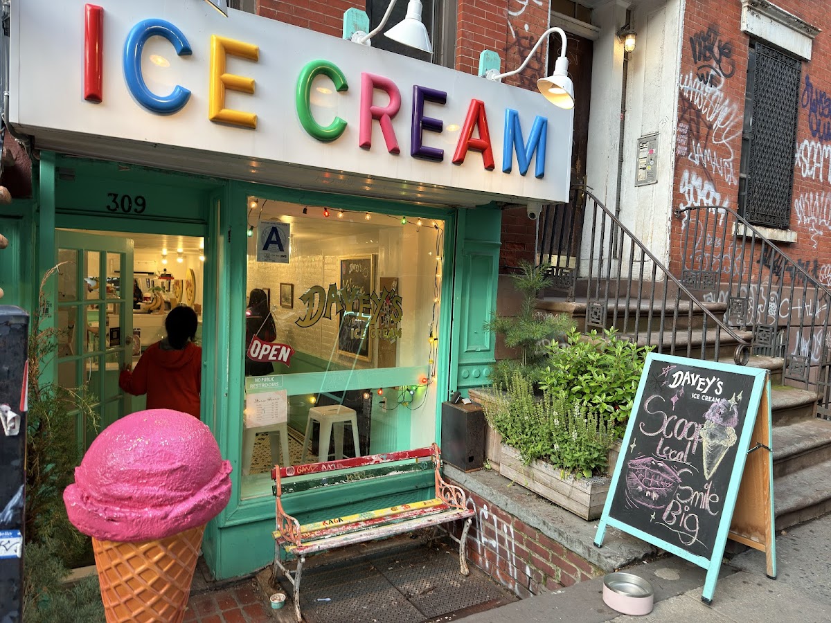 Davey's Ice Cream