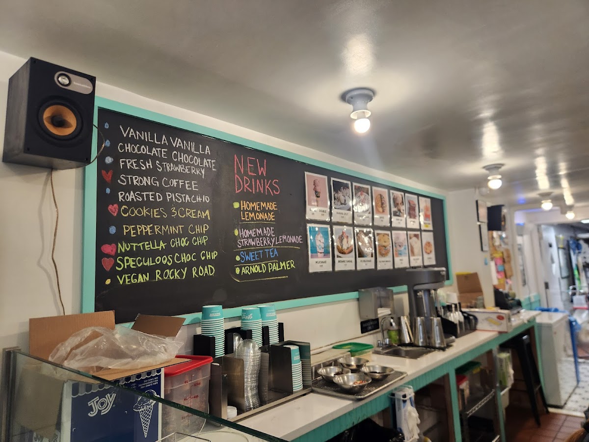 Davey's Ice Cream Photo Menu 3