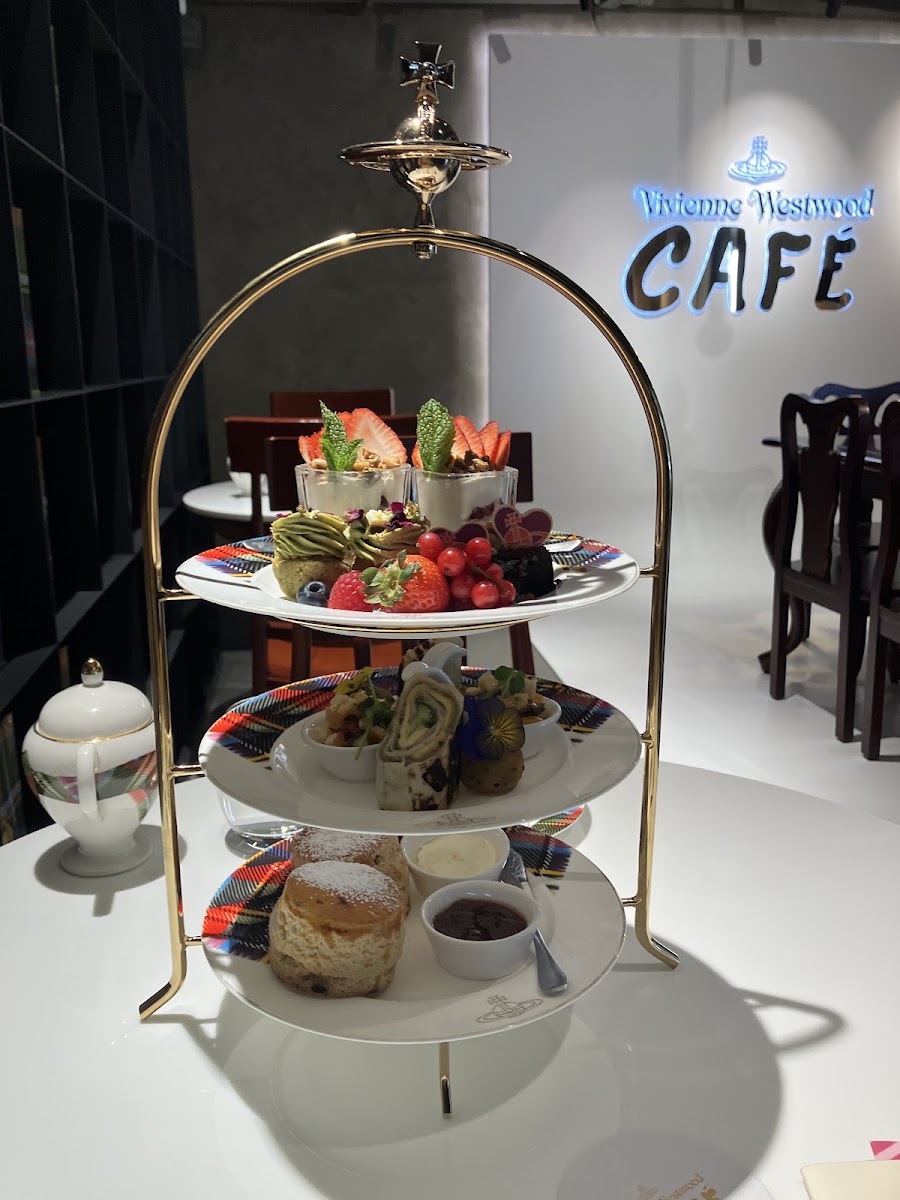 Vivienne Westwood Café Photo 3