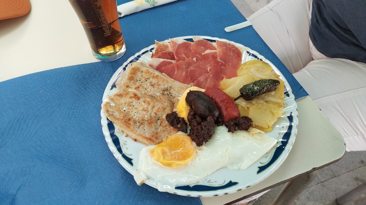 Cafetería Paradise Photo 3