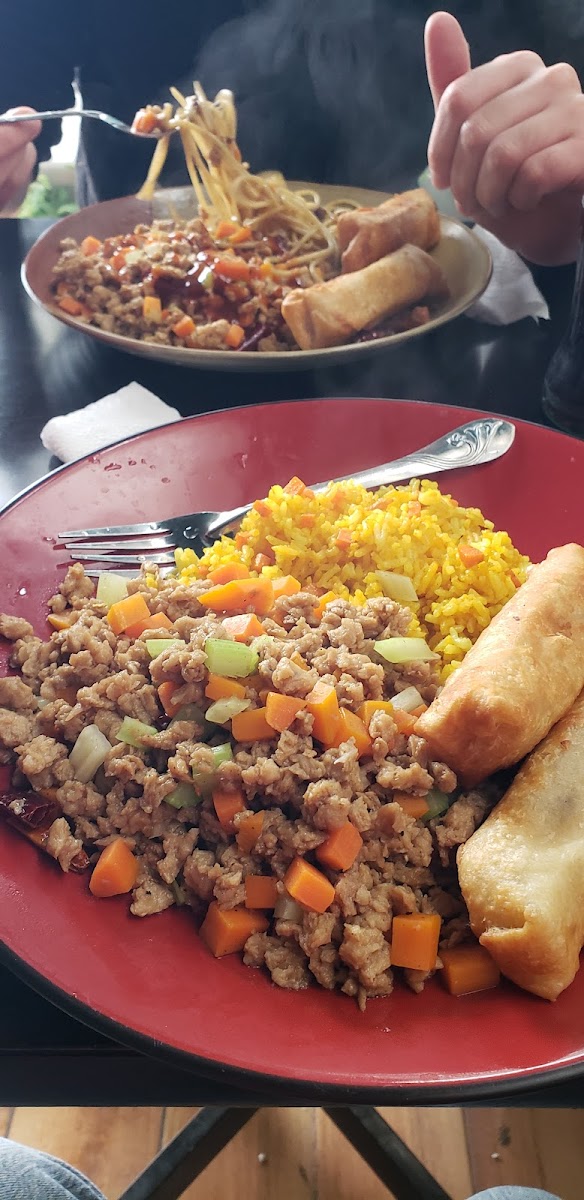 Mei-Wei vegetarian & vegan food Photo 7