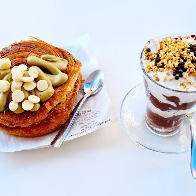 Girella A Pistacchio E Yogurt Con Cioccolato