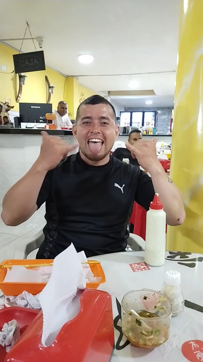 EL CHUZO DE TOÑO (COMIDAS RÁPIDAS) Photo 2