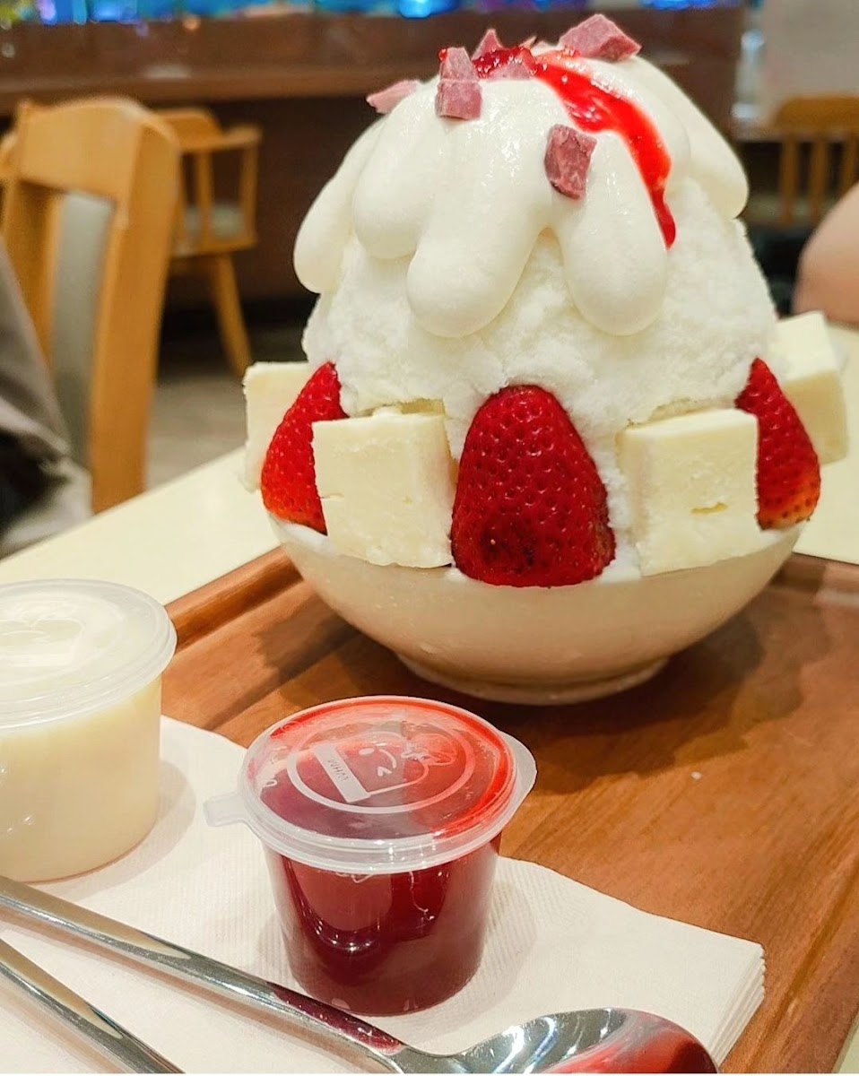 Vanilla Dessert Cafe Central korat Photo 4