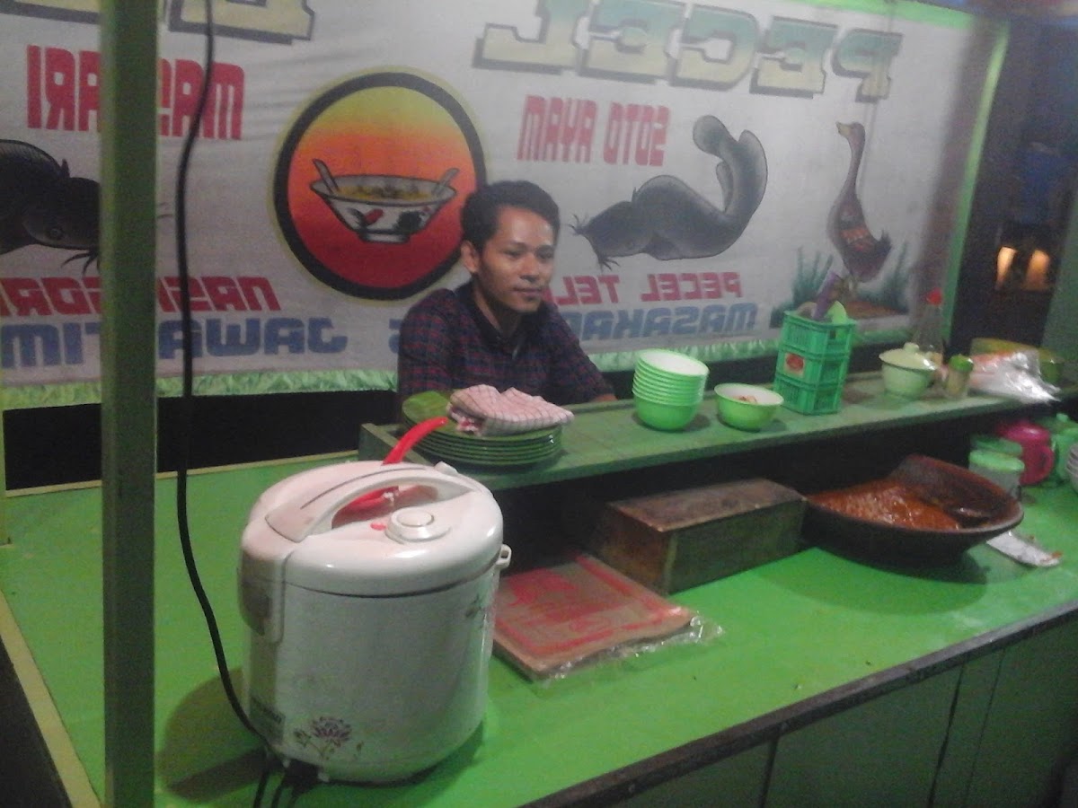 Pecel Lele Masakan Khas Jawa Timur Mas Ary Photo 3