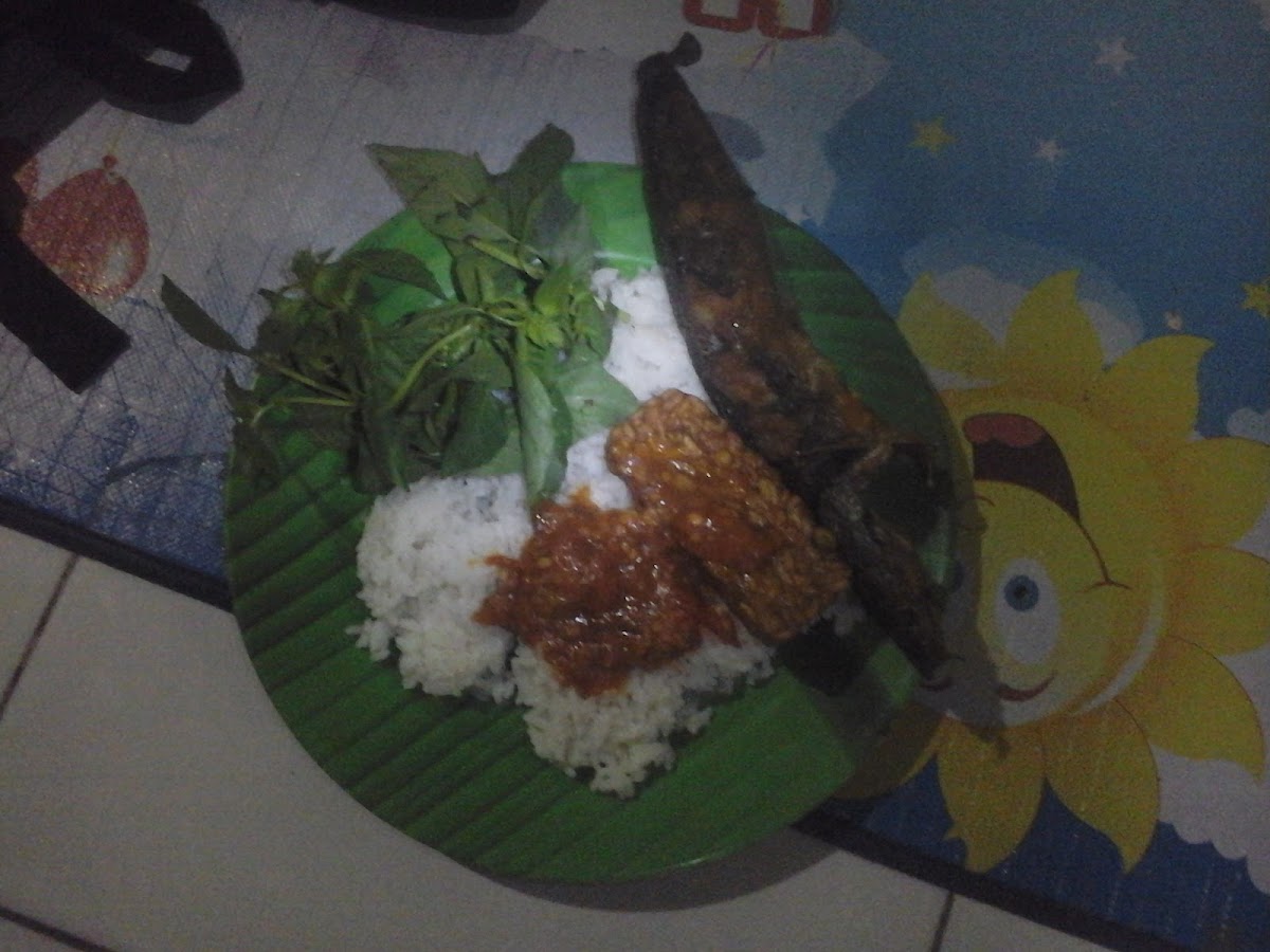 Pecel Lele Masakan Khas Jawa Timur Mas Ary Photo 5