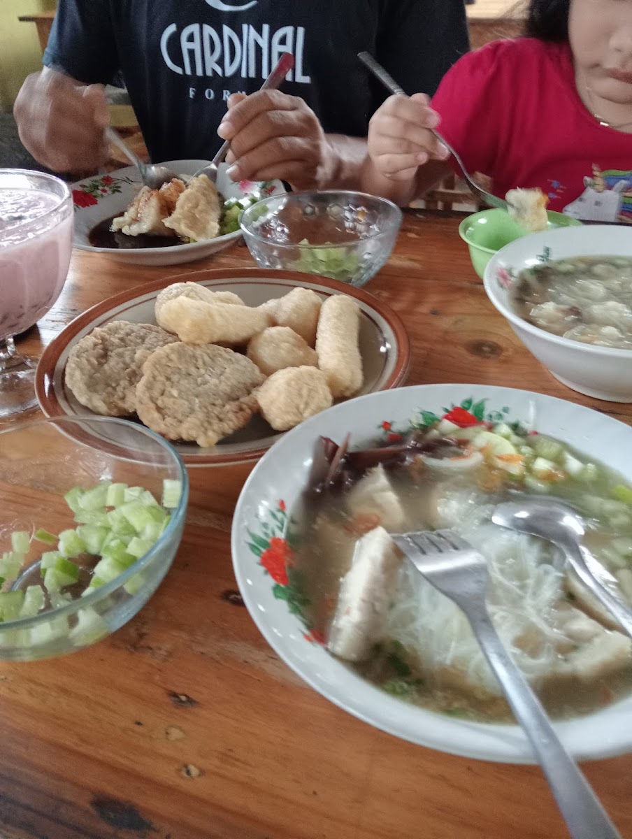 Pempek Ogan Cek Sari Photo 9