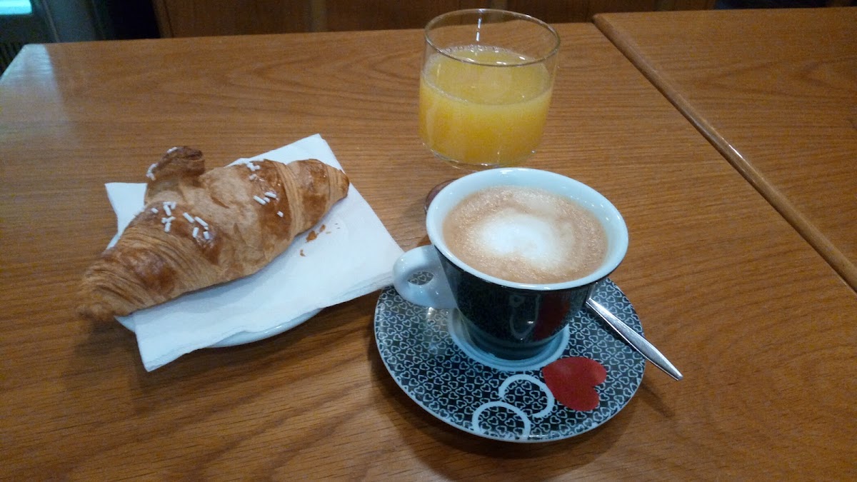 New Brand Cafe Photo 5