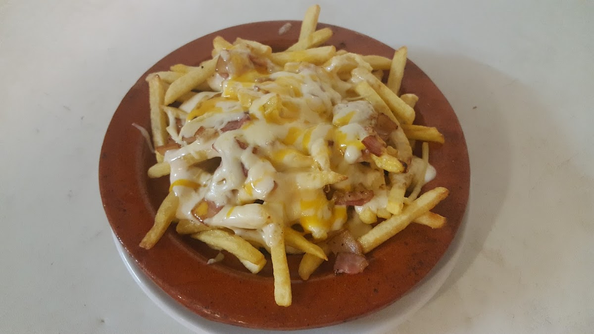 Géminis Hamburguesería Photo 8