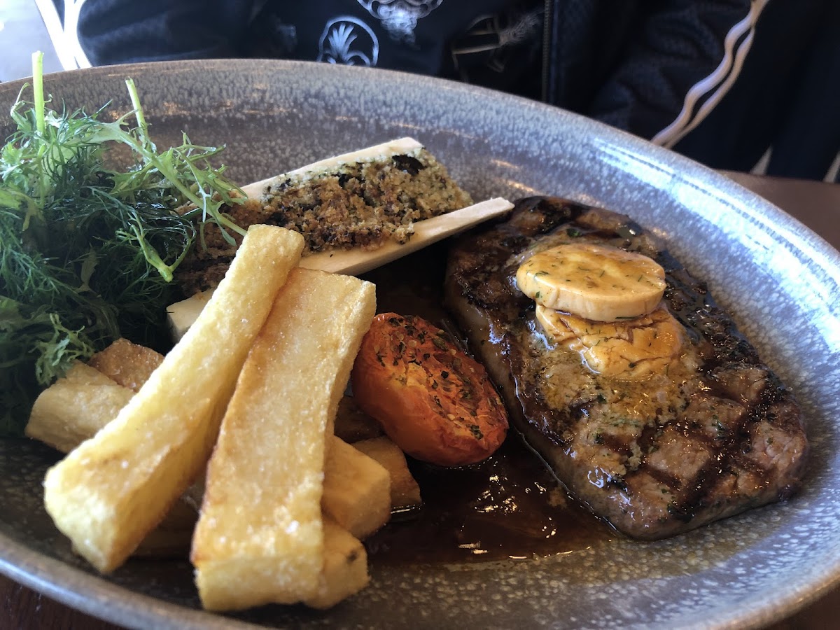 The Wood Restaurant Photo 9