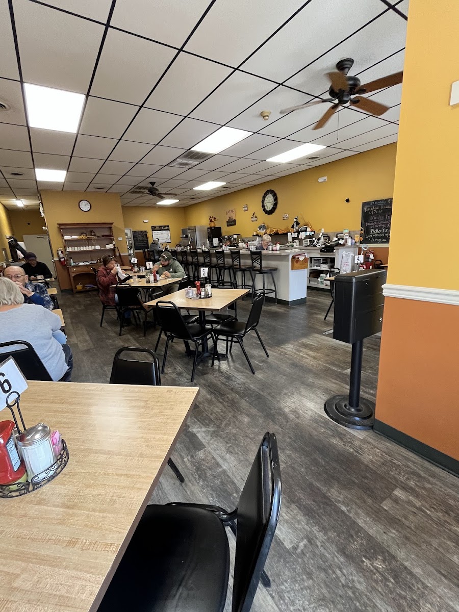 3rd Street Cafe Photo 3