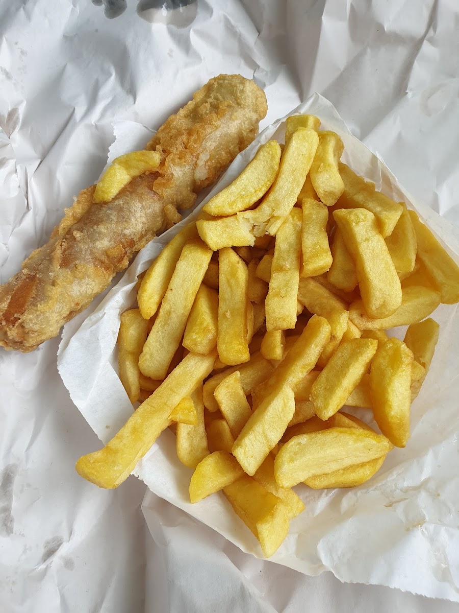 Royal Atlantic Fish and Chips Photo 8