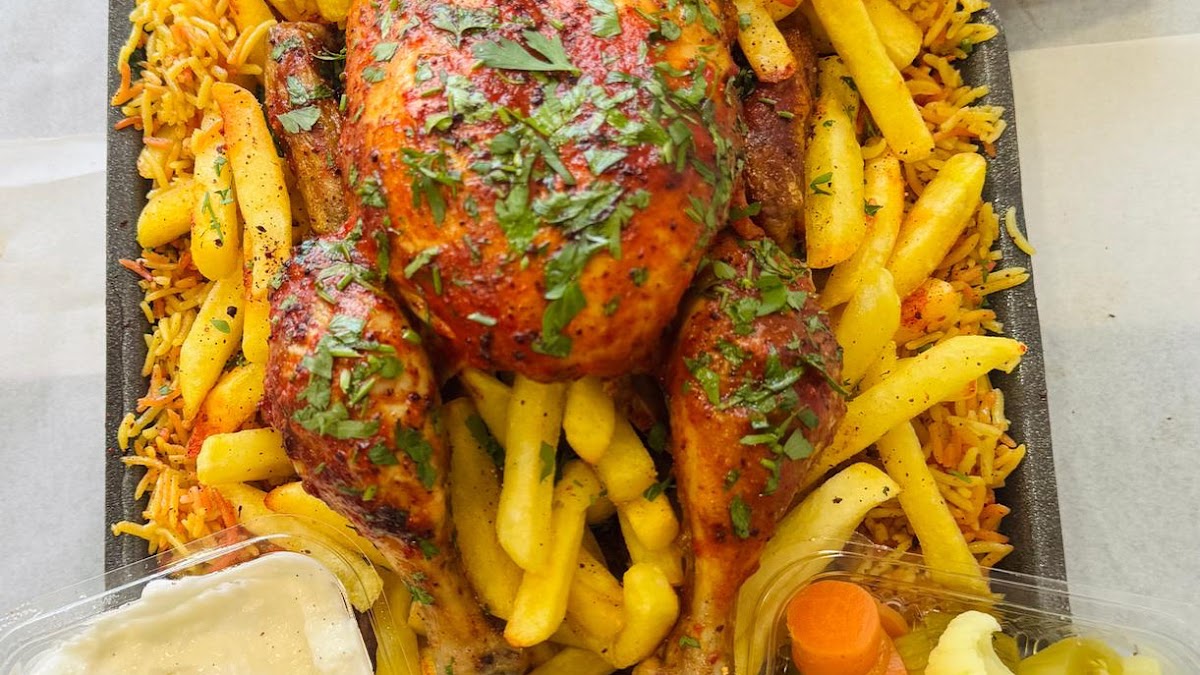 Yalla Habibi Photo 3