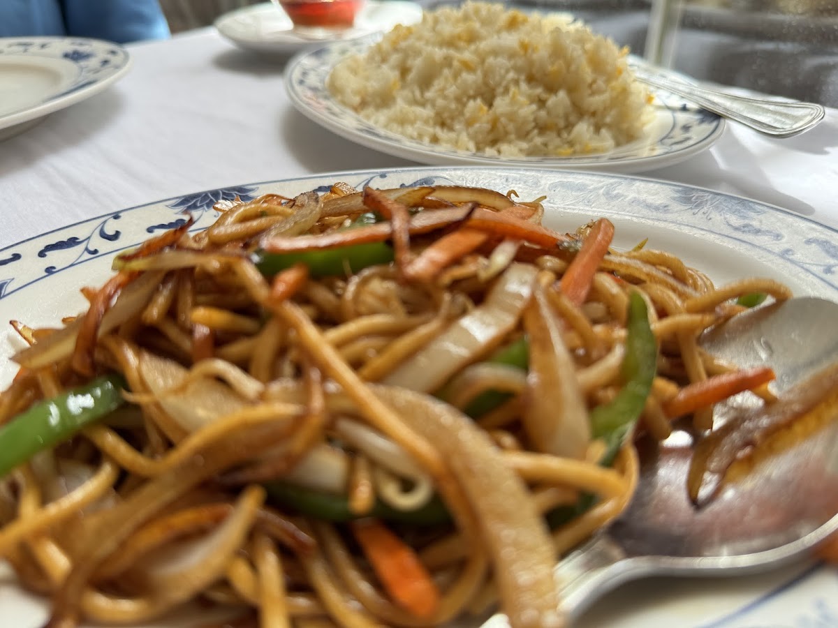 Chinese Victory Restaurant Photo 6