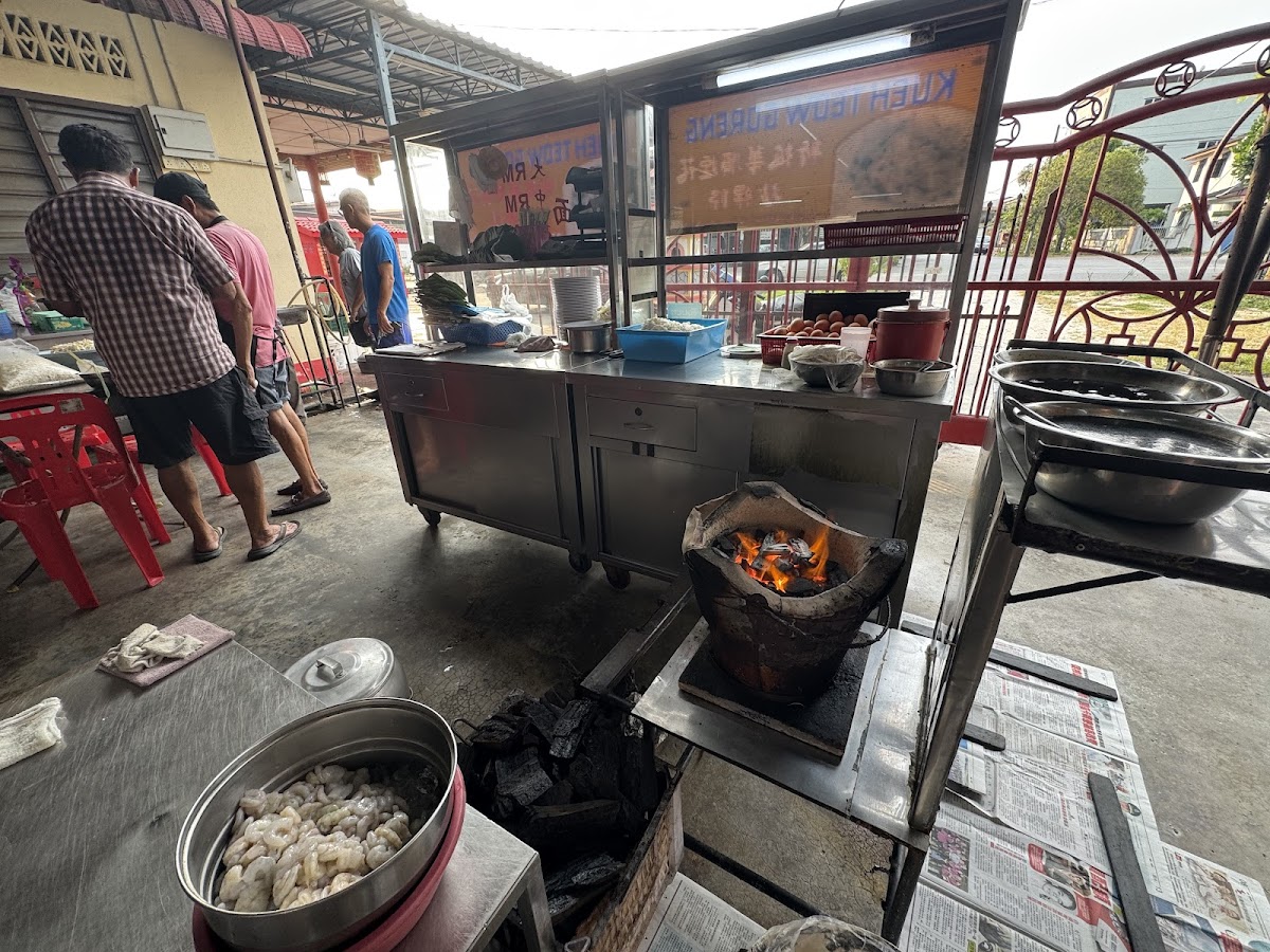 Fireworks Char Kuey Teow