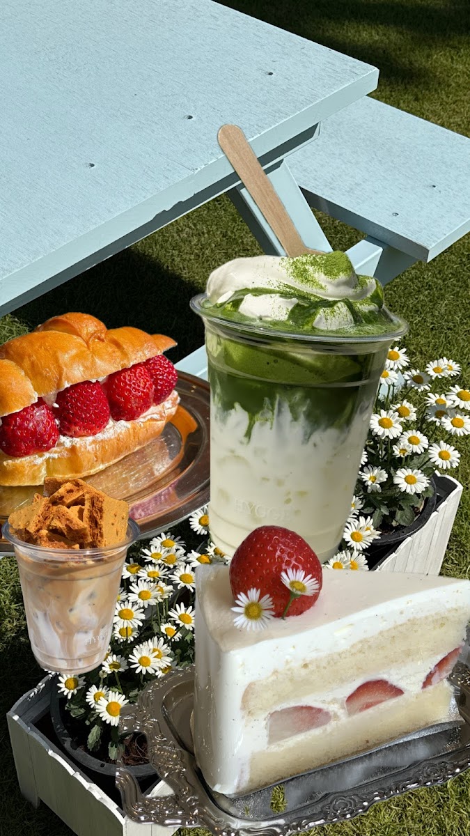 Hygge Coffee&Bakery Photo 3