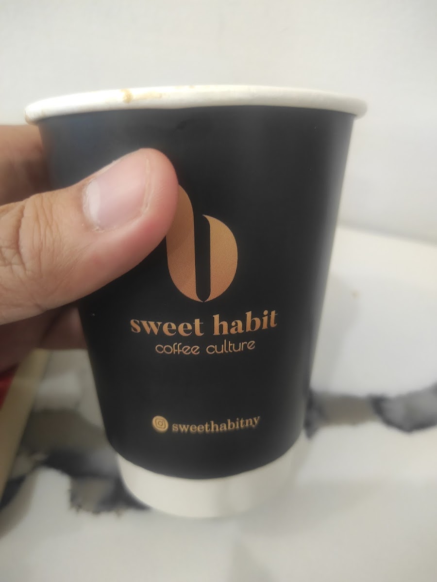 Sweet Habit Photo 7