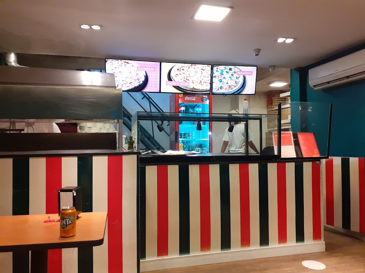 Pizza Pezzi - Augusto de Lima