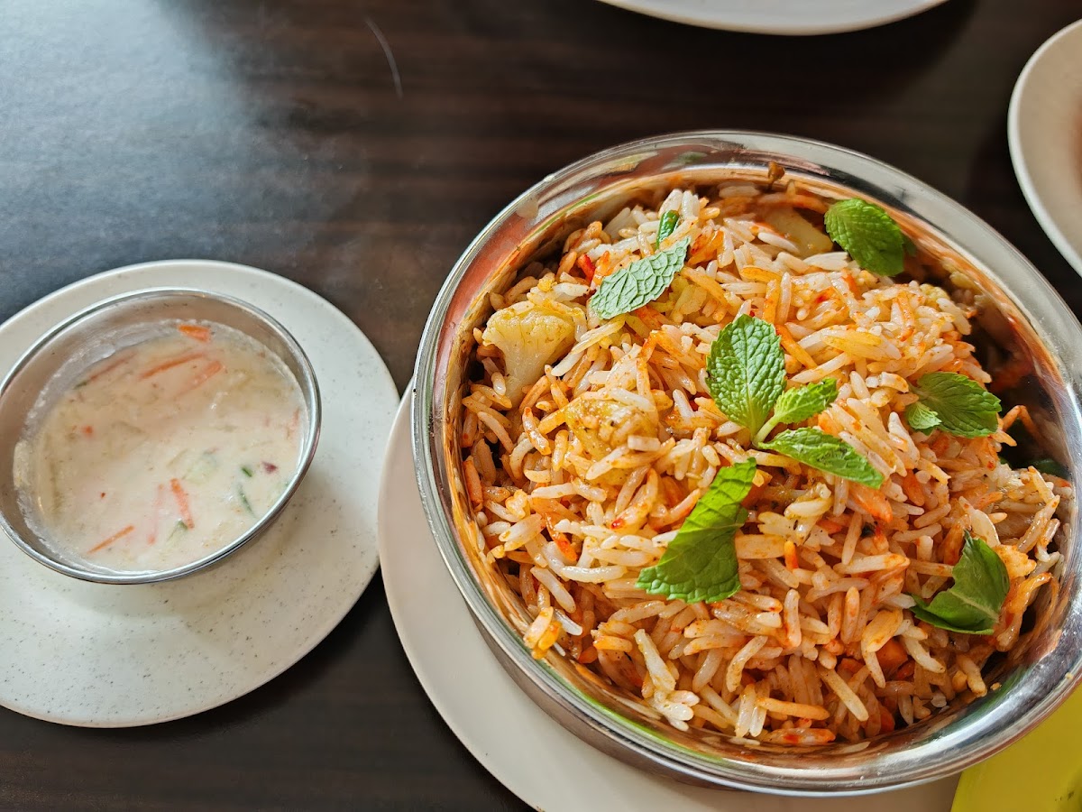 Himalaya Tandoori restaurant Sdn Bhd Photo 10