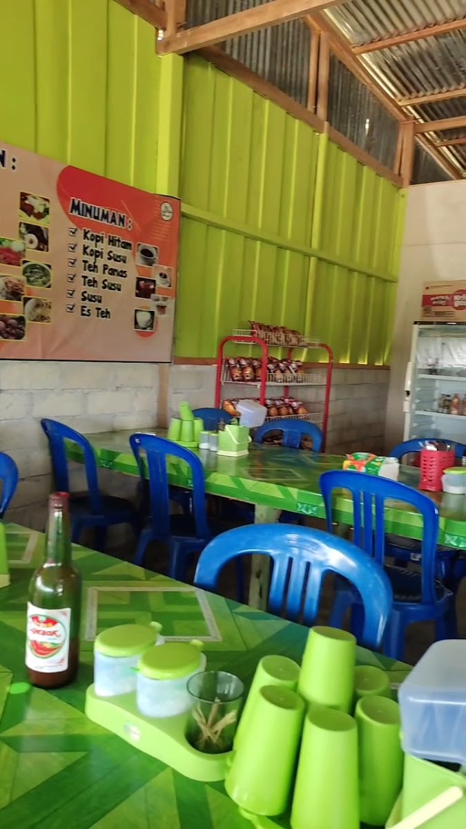 RUMAH MAKAN SINAR BUGIS Photo 4
