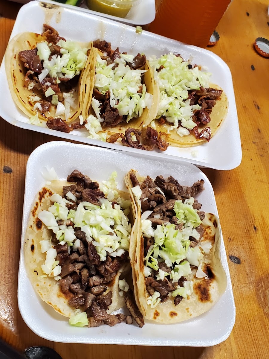 El Bebo's Street Tacos & Hot Dogs Photo 3