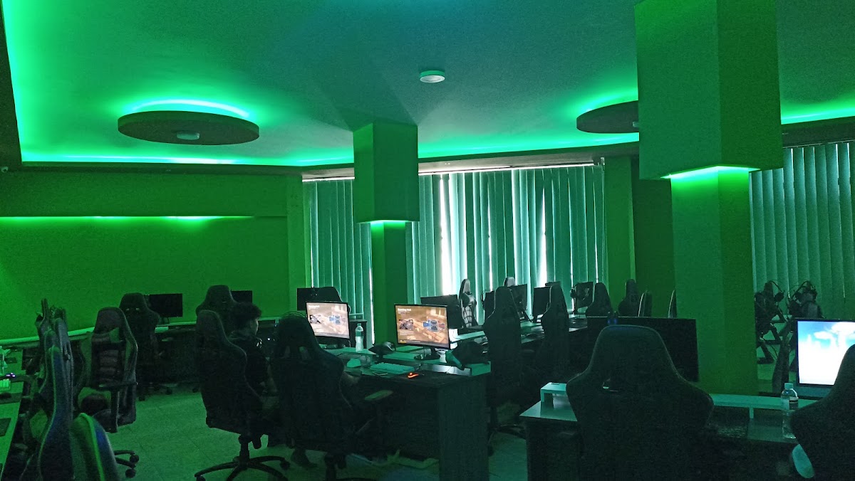 WarNet FX Bengkong Photo 2