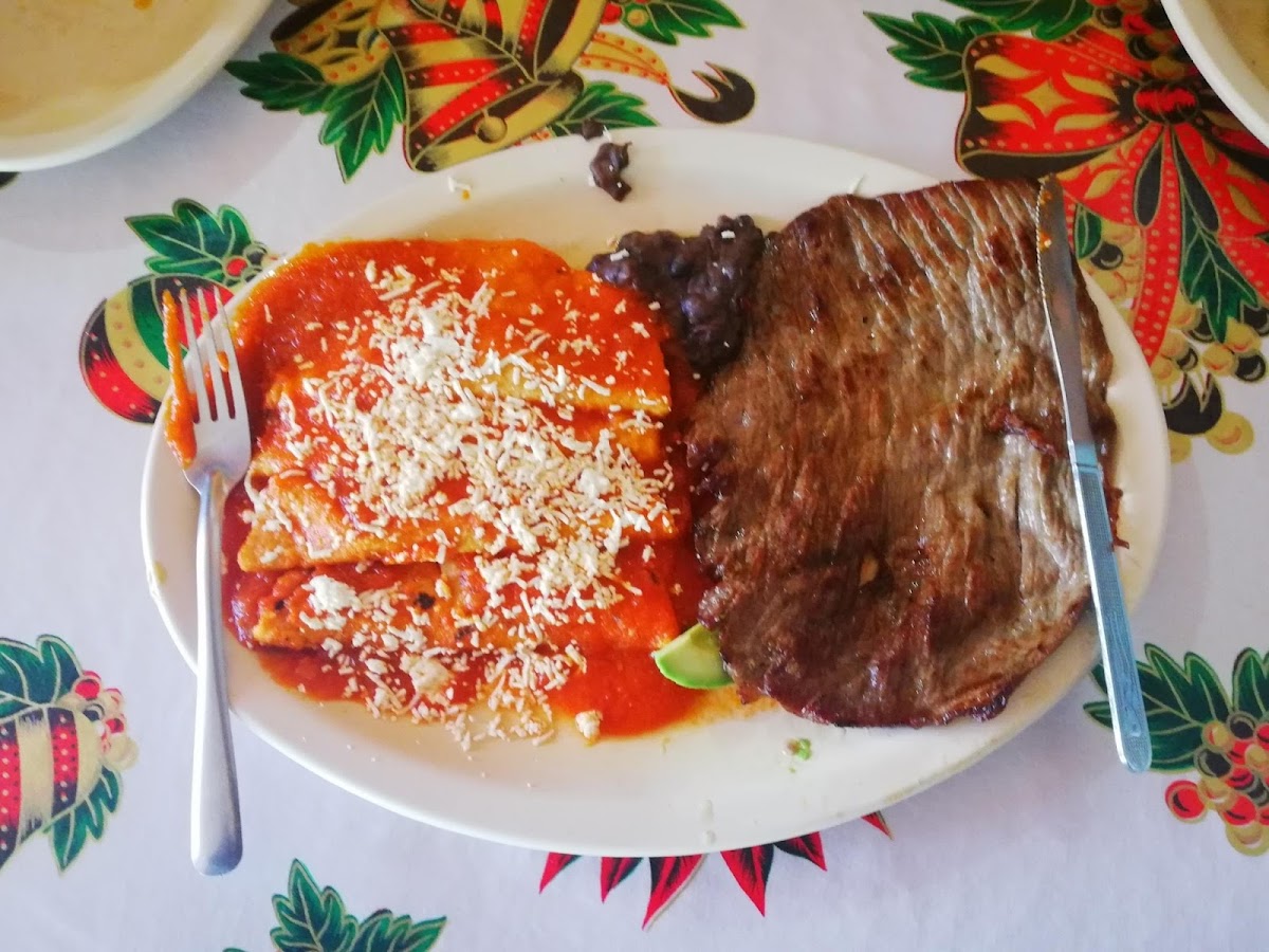 Enchiladas Y Gorditas 'La Divina Providencia' Photo 2