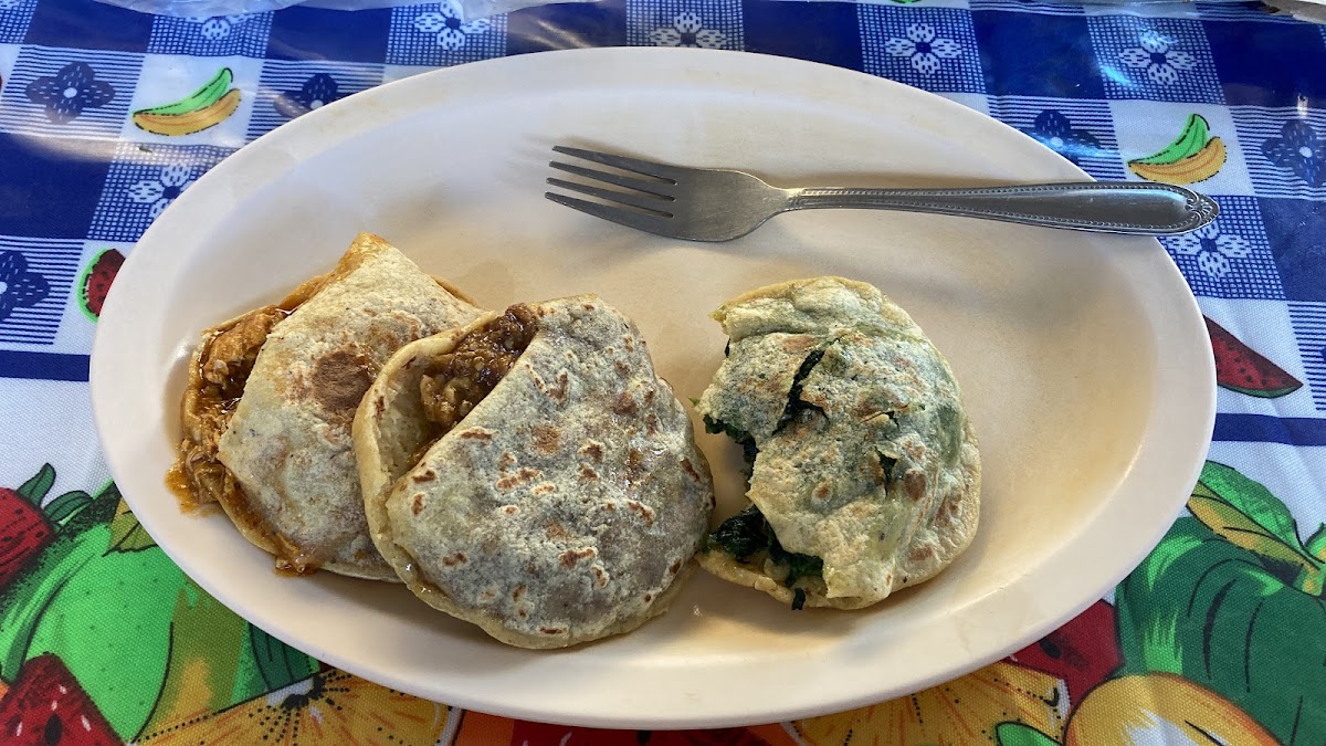 Enchiladas Y Gorditas 'La Divina Providencia' Photo 9