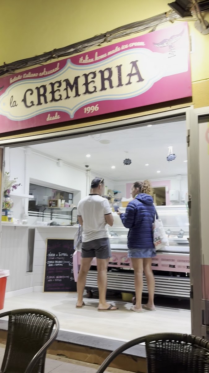 La Cremeria Heladeria Artesanal Photo 2