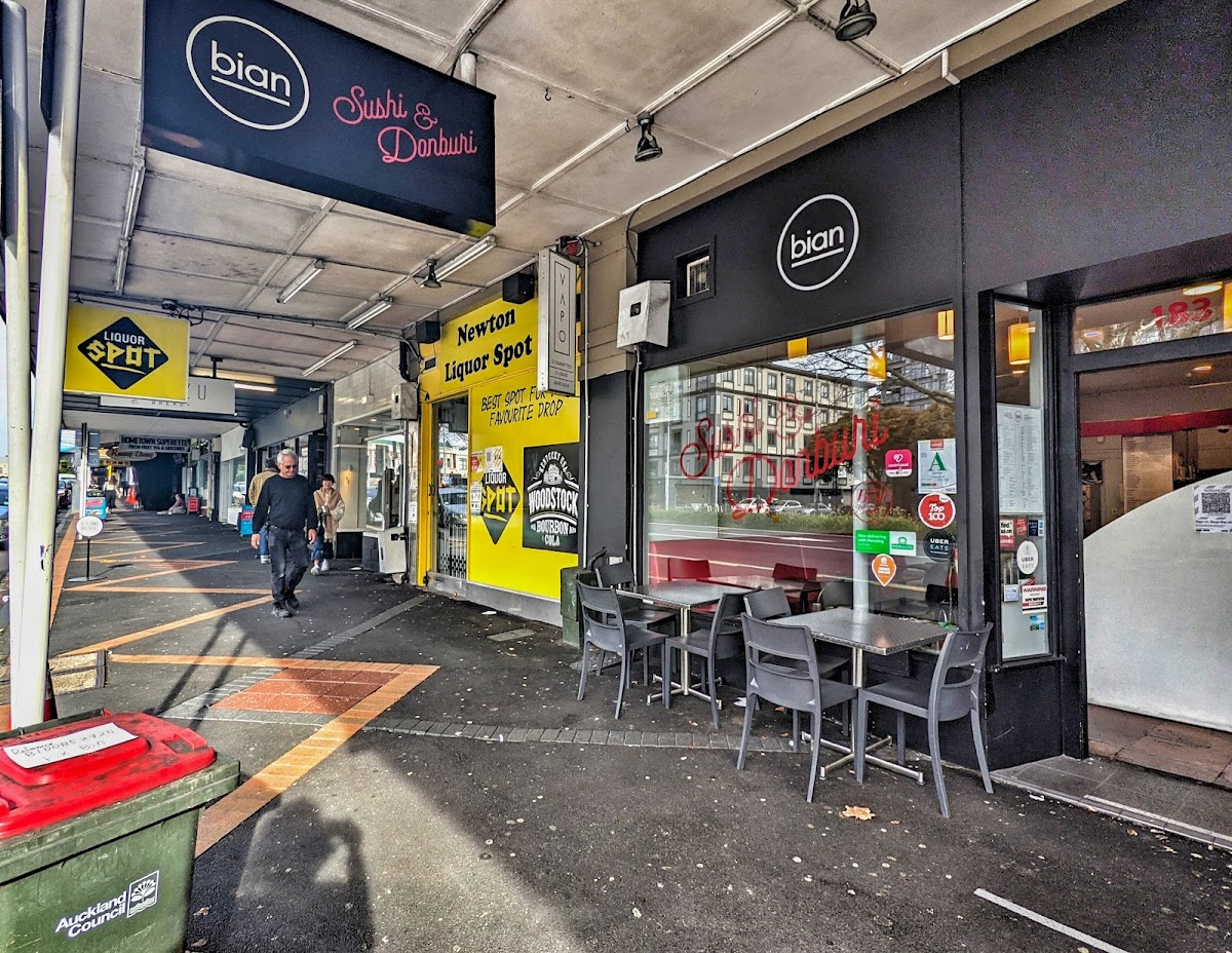Bian Sushi & Donburi