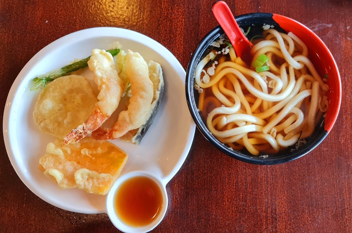 Bian Sushi & Donburi Photo 6