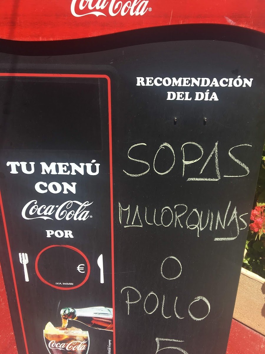 Bar-Cafetería Chiquipark NACAR KIDS Photo Menu 2