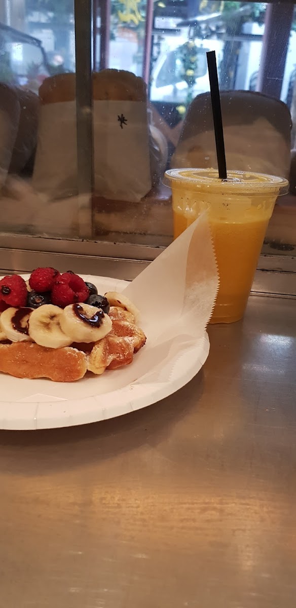 Serafina Juice Bar Photo 5