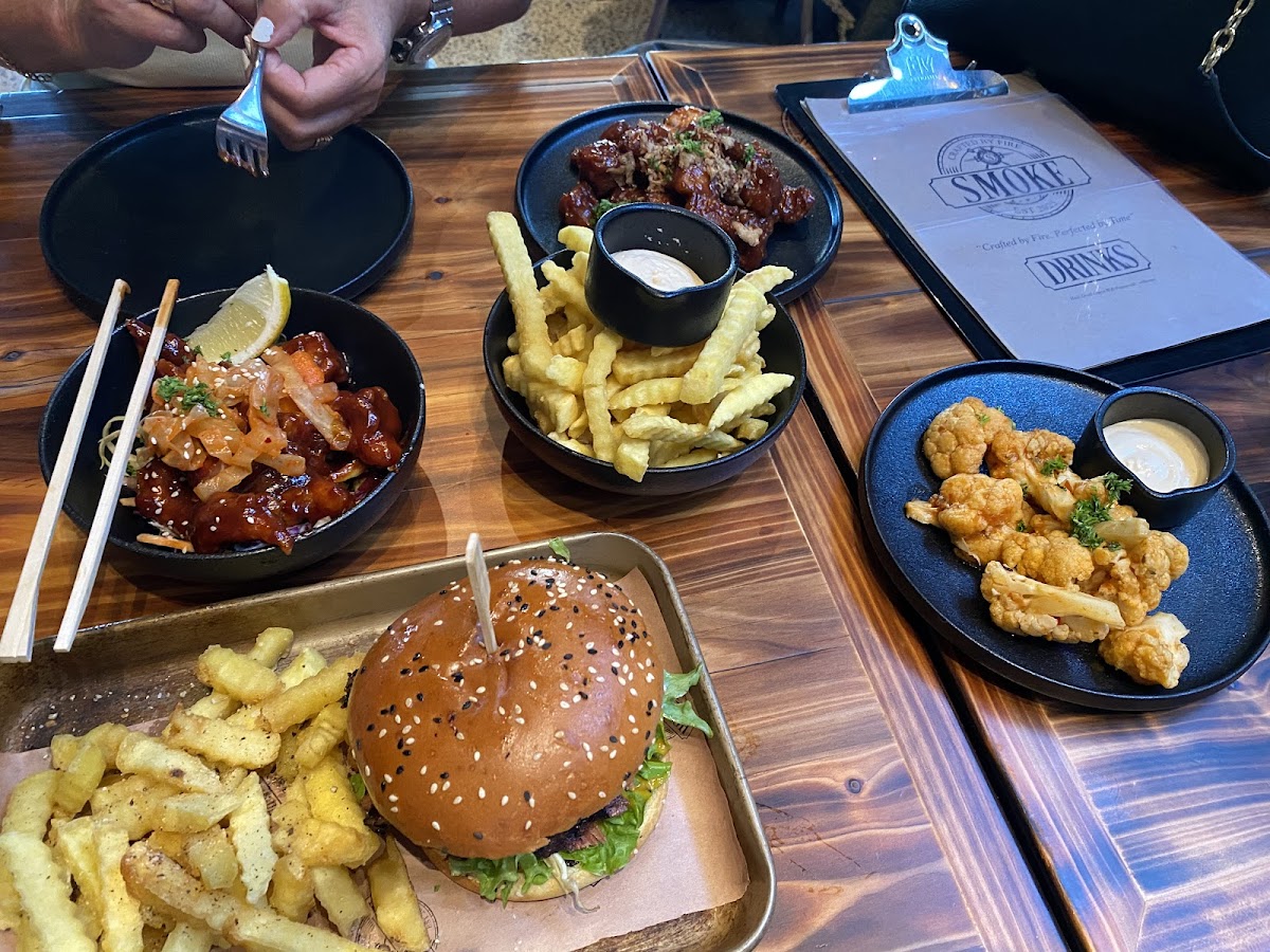 Holy Smoke Restaurant - Specialists in Slow Smoked Meats Photo 4