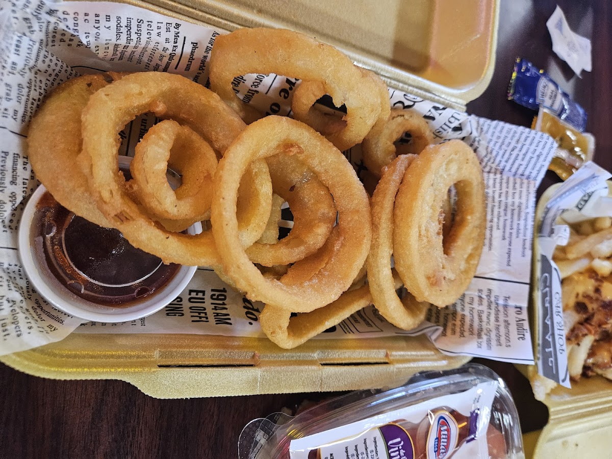 PINZ American Cafe Photo 2