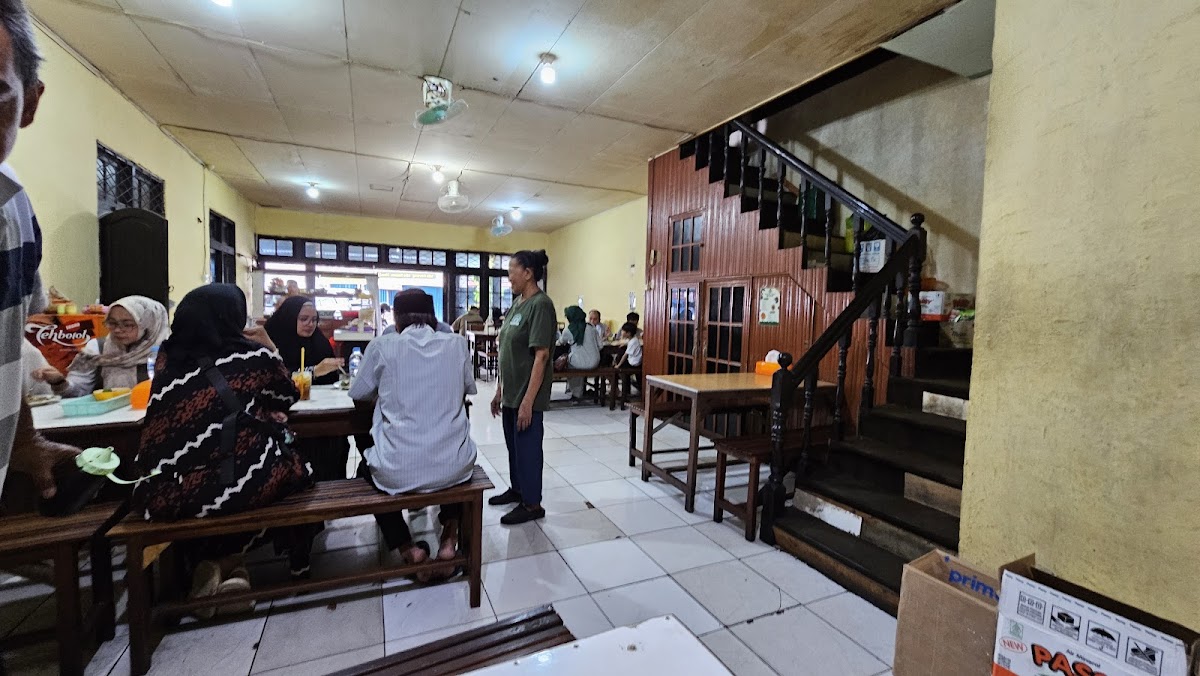 Warung Johar Mie Ciplak Nasi pecel Photo 4
