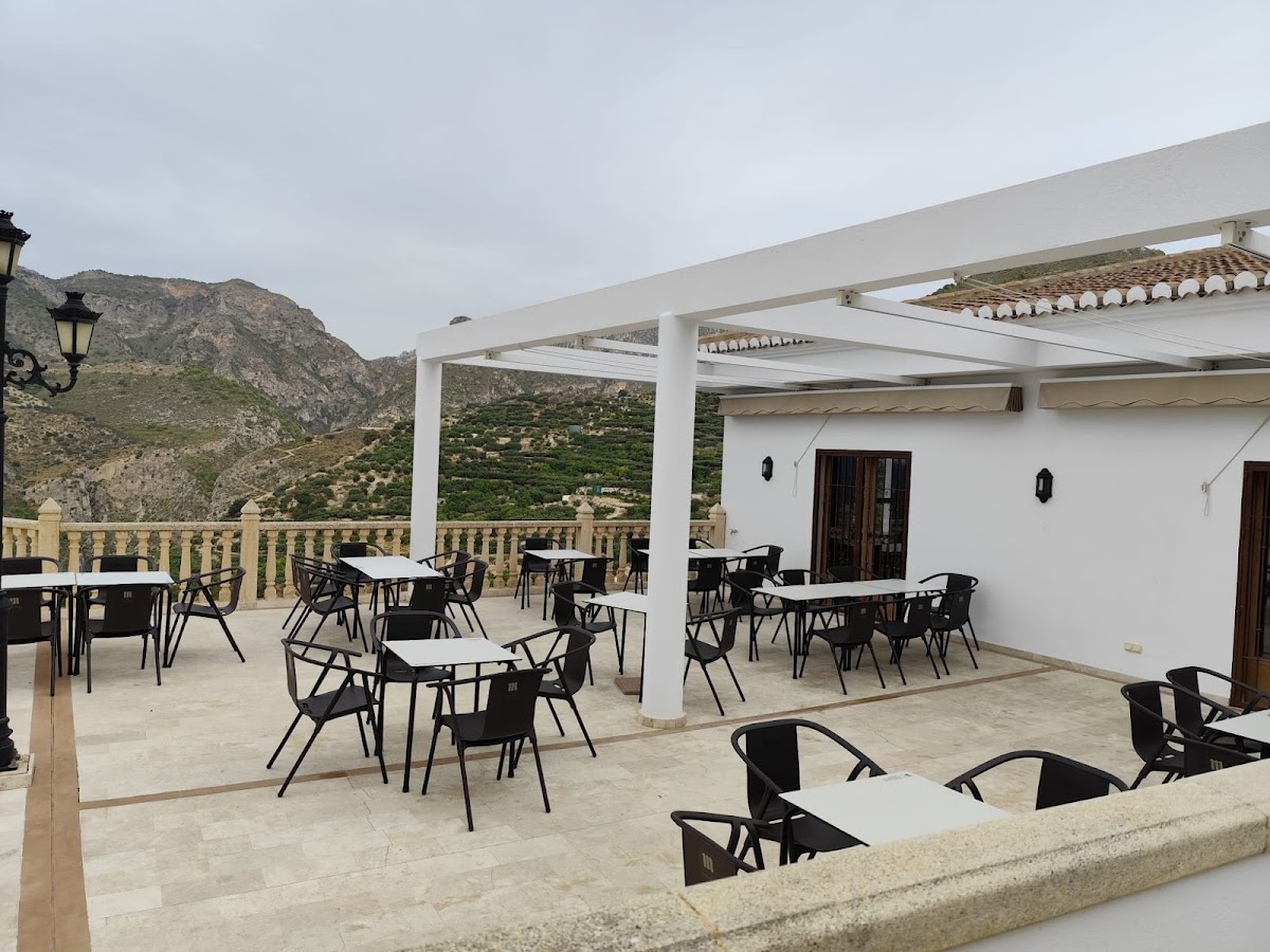 Restaurante El Peñón de Lentegí Photo 7