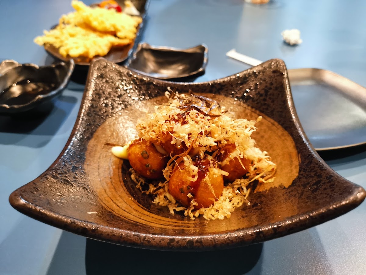TA-KE SUSHI Photo 8