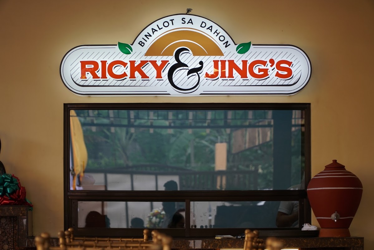 Ricky And Jing's Binalot Sa Dahon